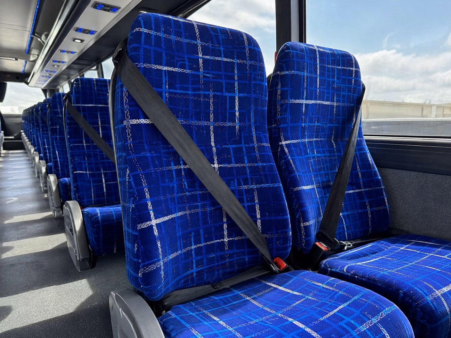 charter buses and minibuses for fresno grizzlies game day transportation